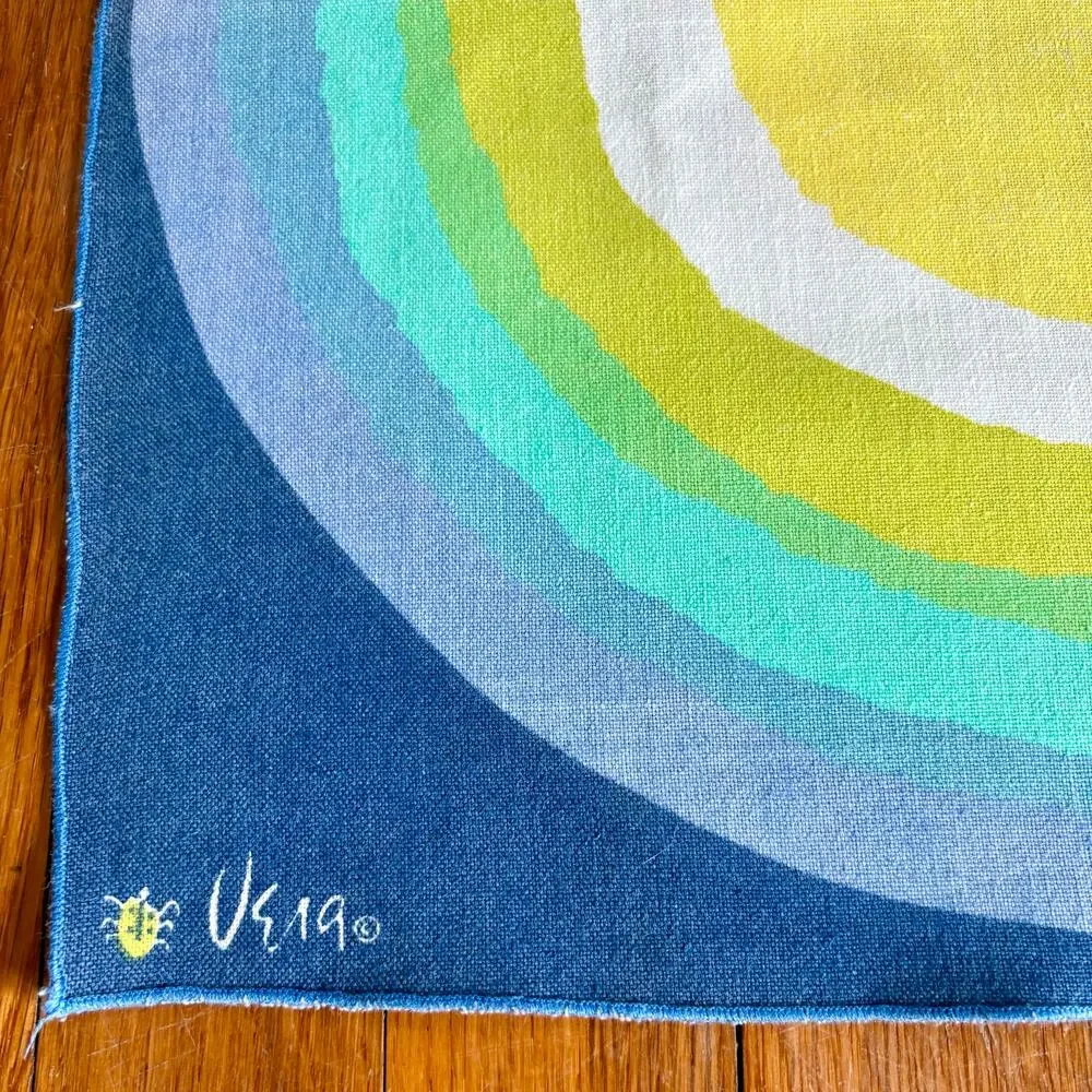 Vintage Vera Neumann Mod Circle Napkin, Signed 1970s Table Linen